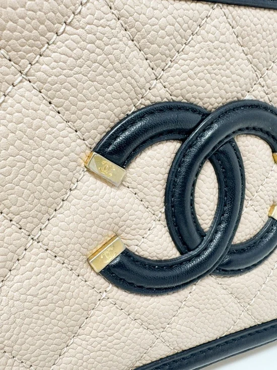 Chanel Beige Filigree Vanity Case - Picture 7 of 10